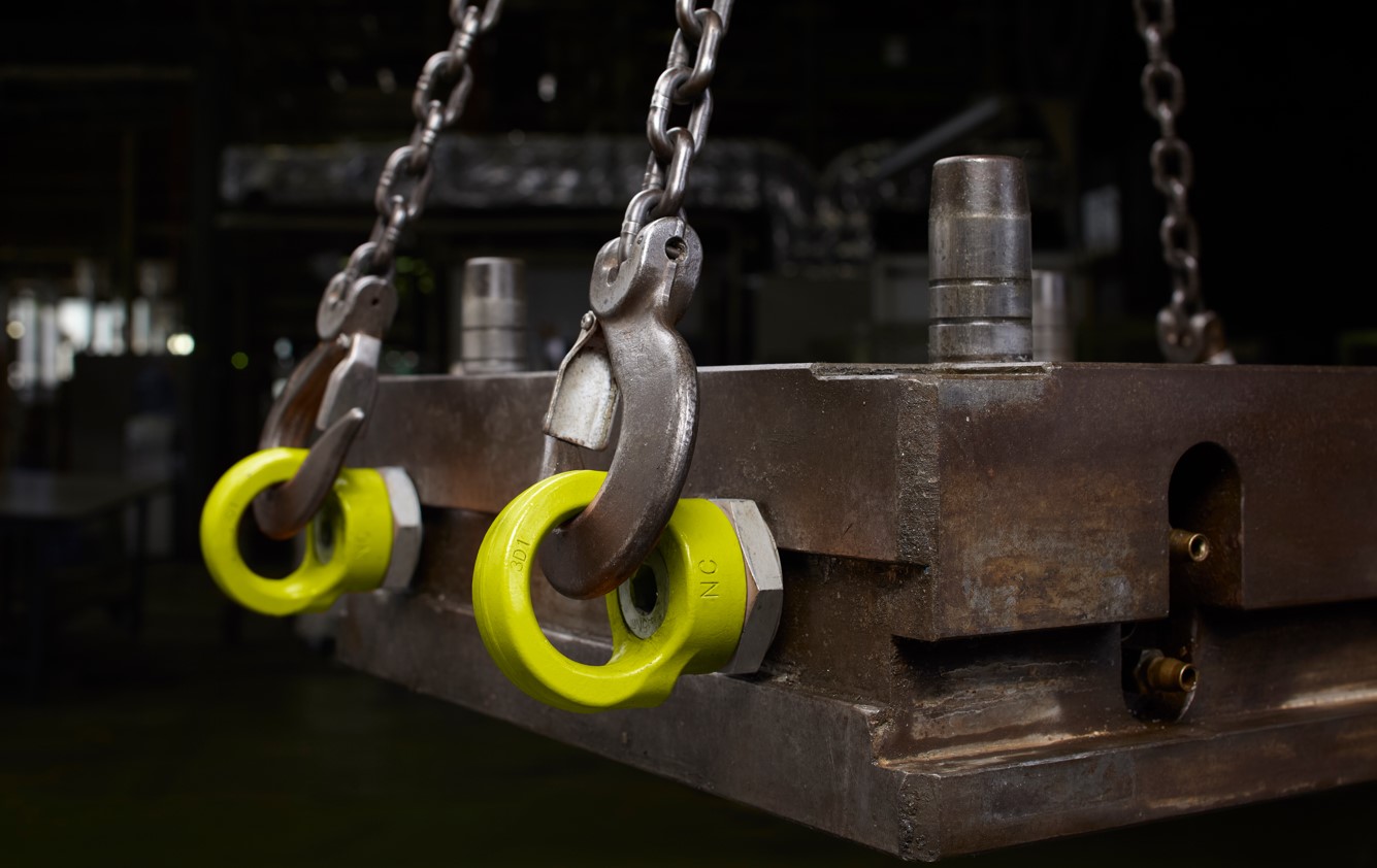 Lifting equipment services